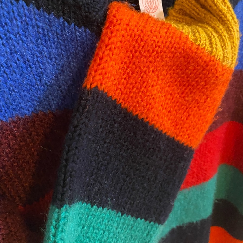 ❌SOLD ❌Urban Outfitters Rainbow Sweater - small - Picture 6 of 9